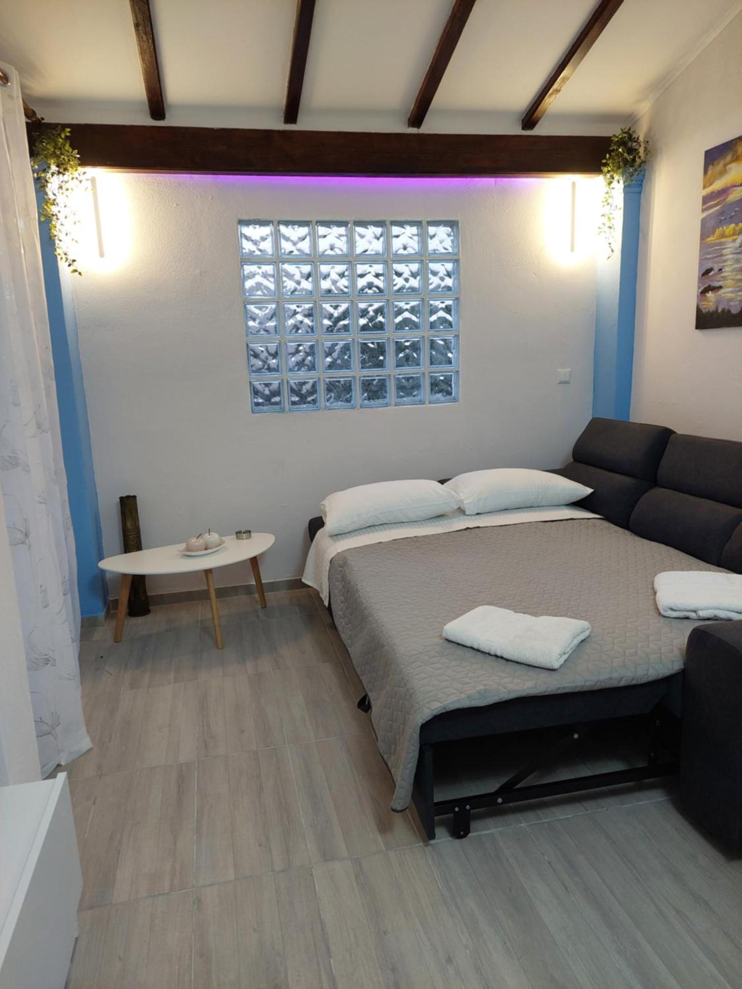 Thanos Guesthouse Corfu Ájoi Déka Kültér fotó